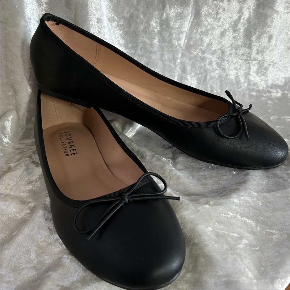NWT JOURNEE BLACK BALLET SHOES 11